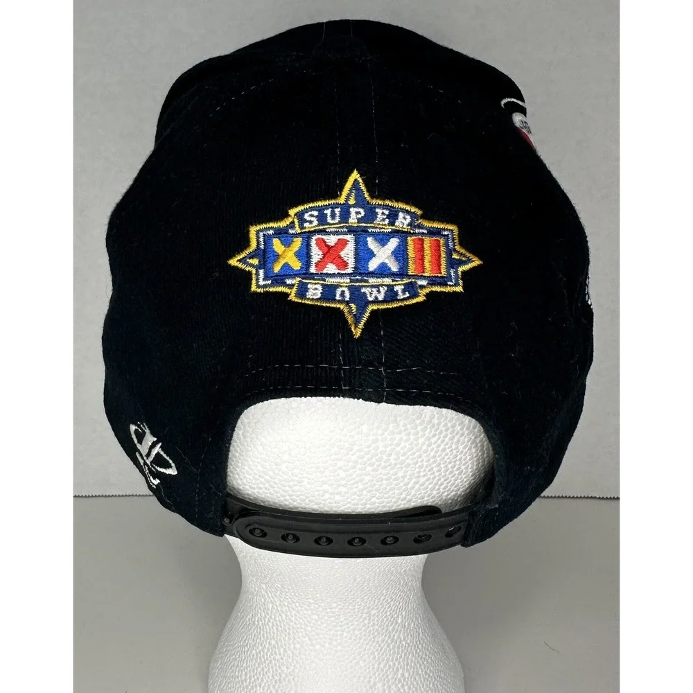Vintage Denver Broncos Hat Cap Snap Back Super Bowl XXXII Champs NFL Football